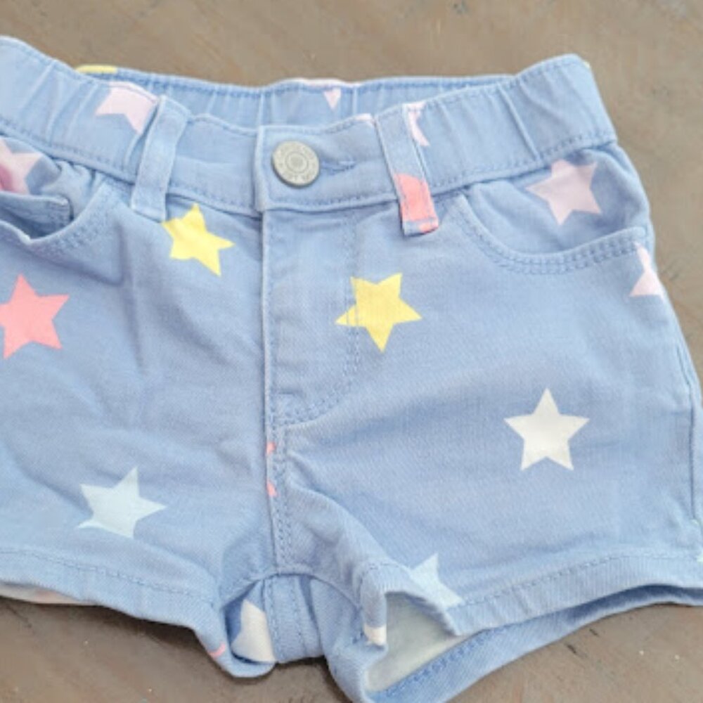 Girl's Gap Denim Shortie Shorts, Size 3T, Light Blue with Stars